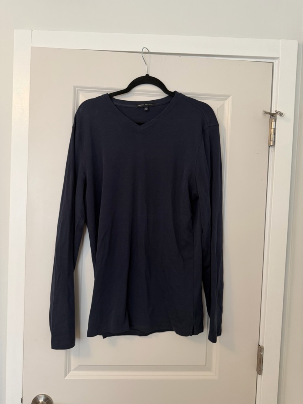 Robert Barakett V Neck